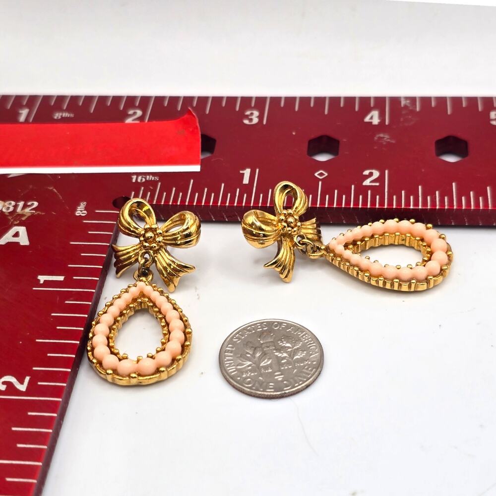 Earrings Avon 1993 Isnt It Romantic Vintage Bow Motif Dangle Pierced SKU3116 - Picture 7 of 7